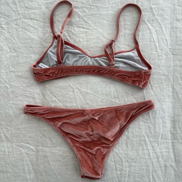 Solid & Striped Rachel Bikini - Picture 4 of 5